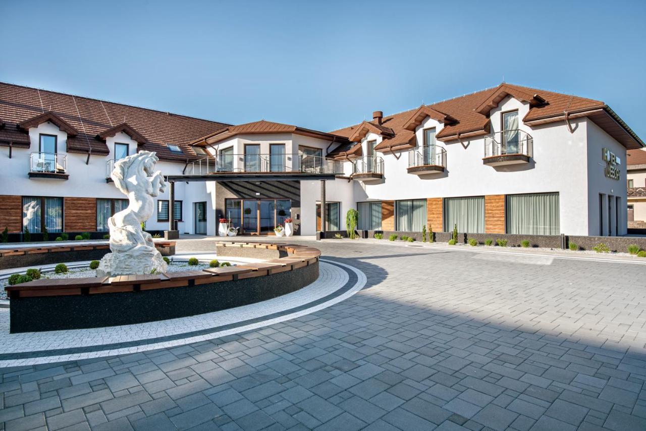 Hotel Sebory Przasnysz Exterior foto
